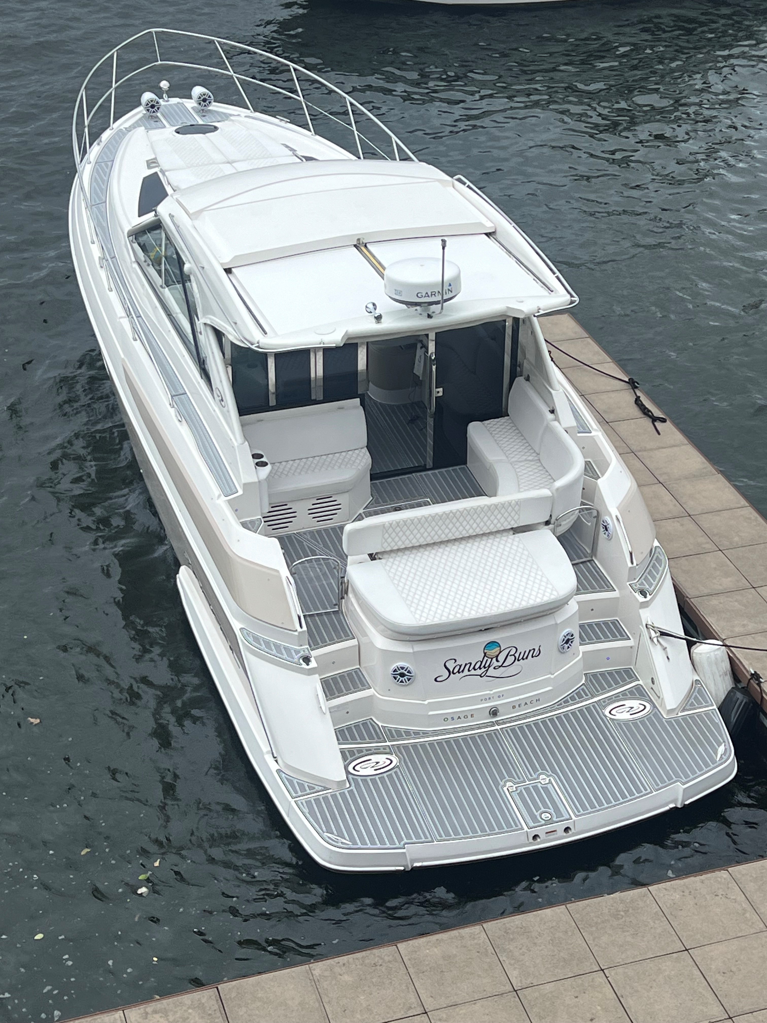 Lake of the Ozarks Yacht Charter